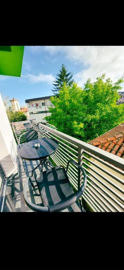 Rines Apartment Ohrid Exterior photo